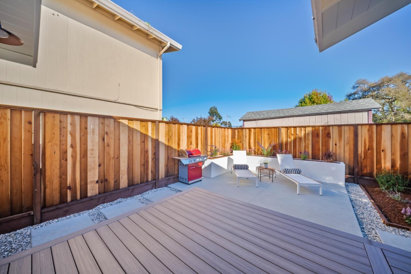Detail Gallery Image 27 of 30 For 604 Oak Dr, Capitola,  CA 95010 - 2 Beds | 1 Baths