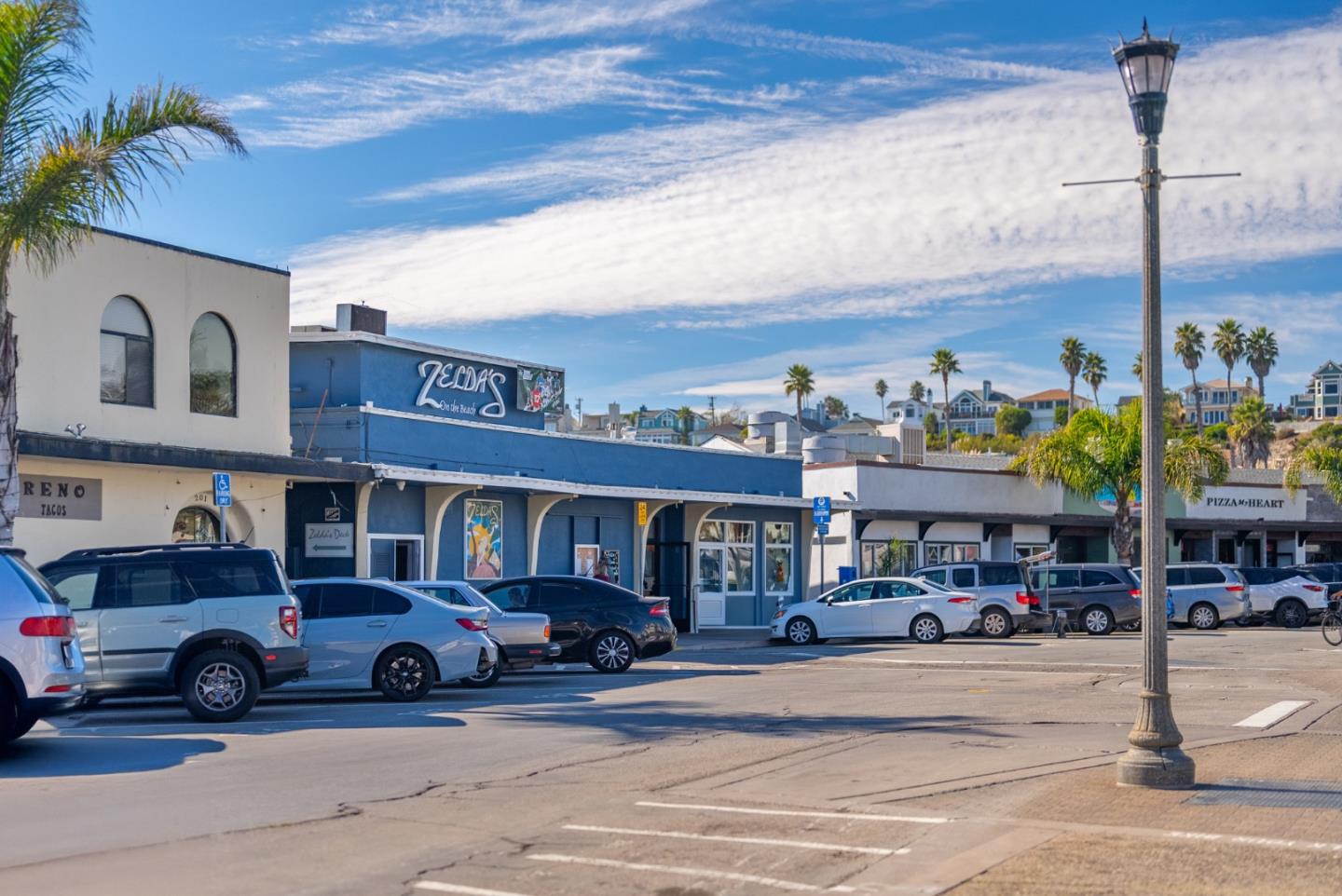 Detail Gallery Image 36 of 37 For 604 Oak Dr, Capitola,  CA 95010 - 2 Beds | 1 Baths