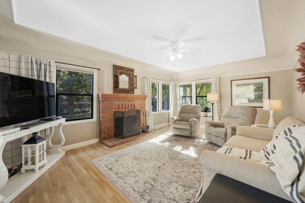 Detail Gallery Image 3 of 47 For 17235 Hill Rd, Morgan Hill,  CA 95037 - 3 Beds | 2 Baths