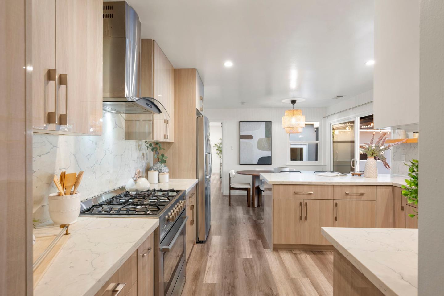 Detail Gallery Image 26 of 56 For 472 Gymkhana Rd, San Mateo,  CA 94403 - 3 Beds | 2 Baths