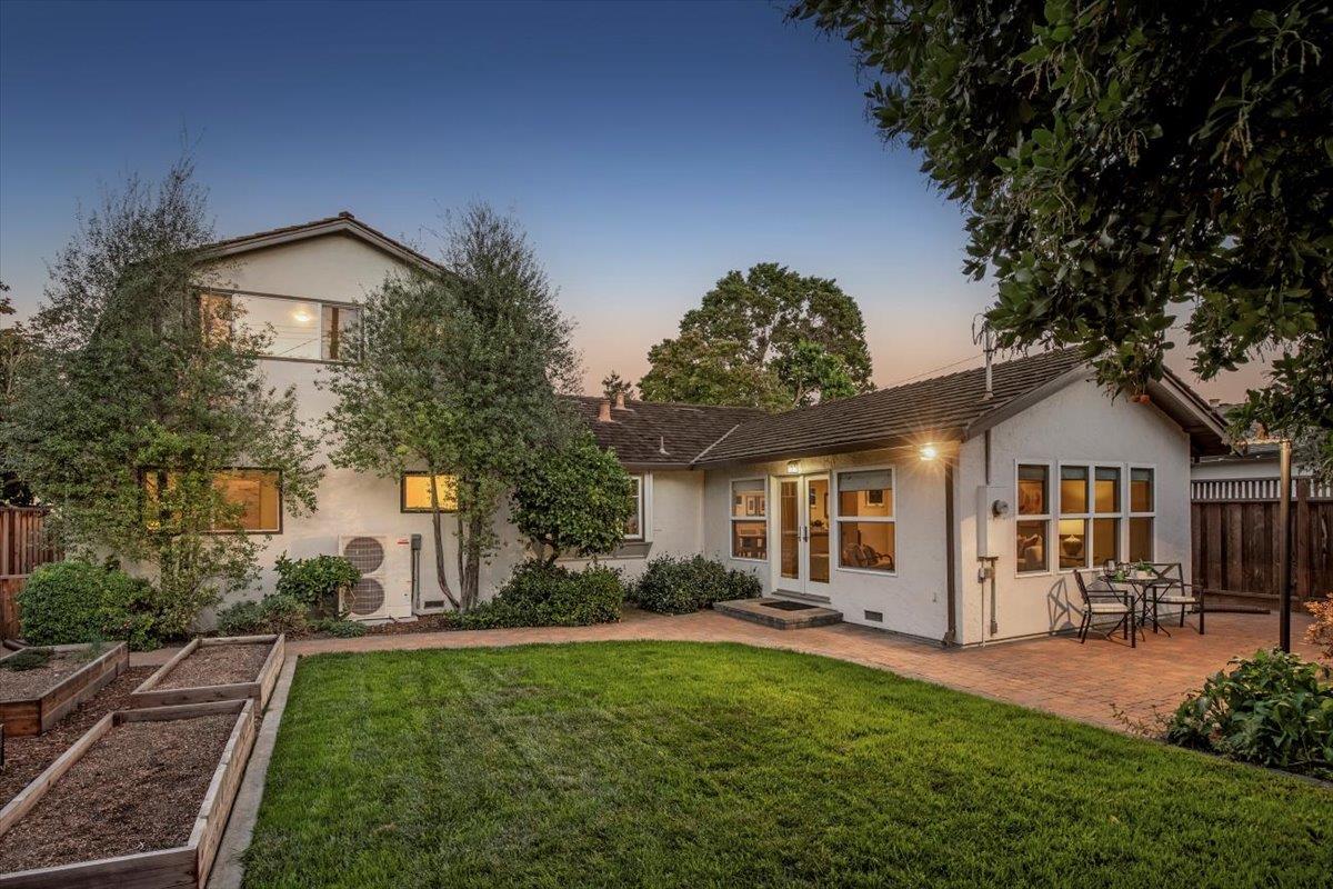 Detail Gallery Image 25 of 32 For 2388 Stanford Pl, Santa Clara,  CA 95051 - 3 Beds | 2 Baths