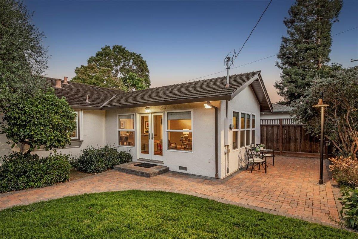 Detail Gallery Image 26 of 32 For 2388 Stanford Pl, Santa Clara,  CA 95051 - 3 Beds | 2 Baths