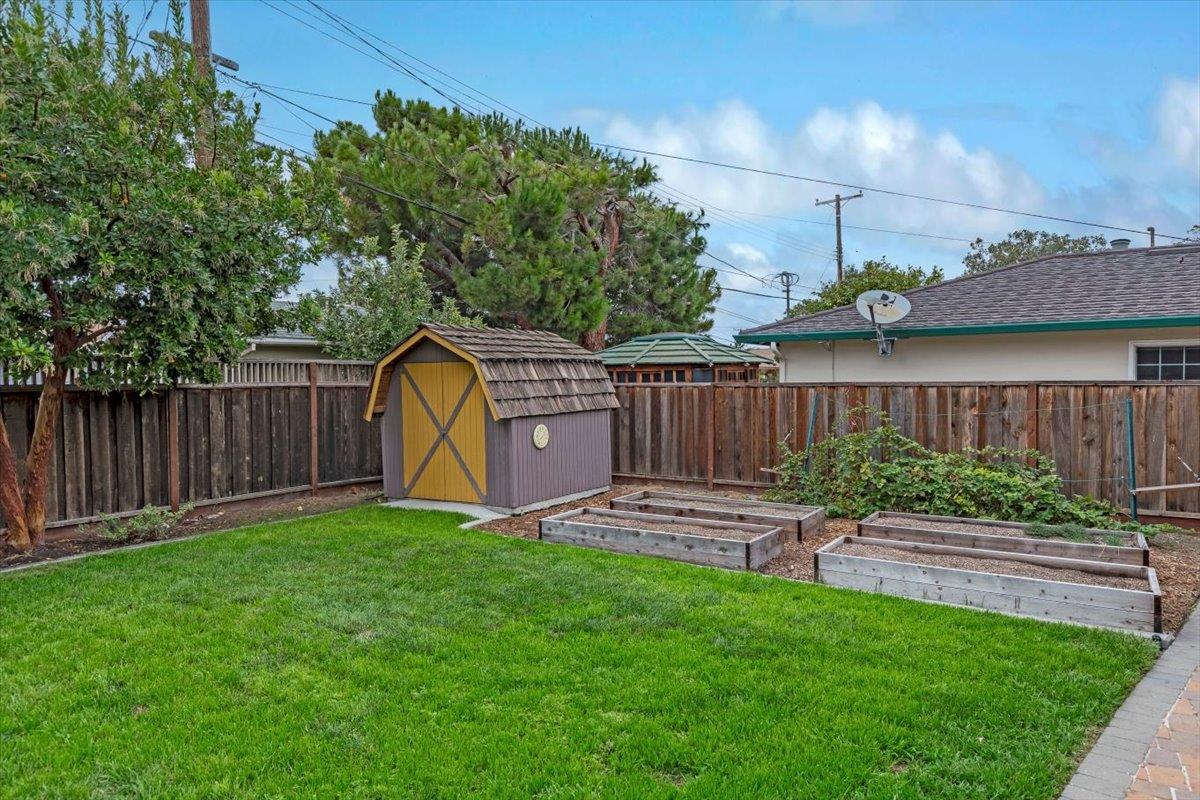 Detail Gallery Image 29 of 32 For 2388 Stanford Pl, Santa Clara,  CA 95051 - 3 Beds | 2 Baths