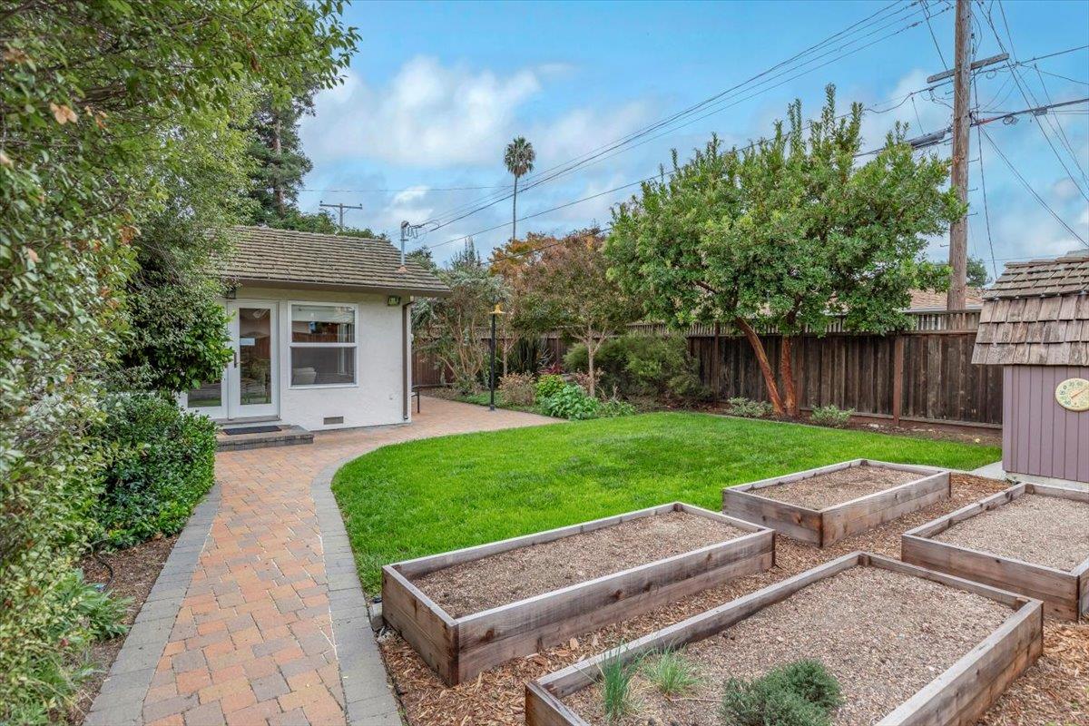 Detail Gallery Image 30 of 32 For 2388 Stanford Pl, Santa Clara,  CA 95051 - 3 Beds | 2 Baths