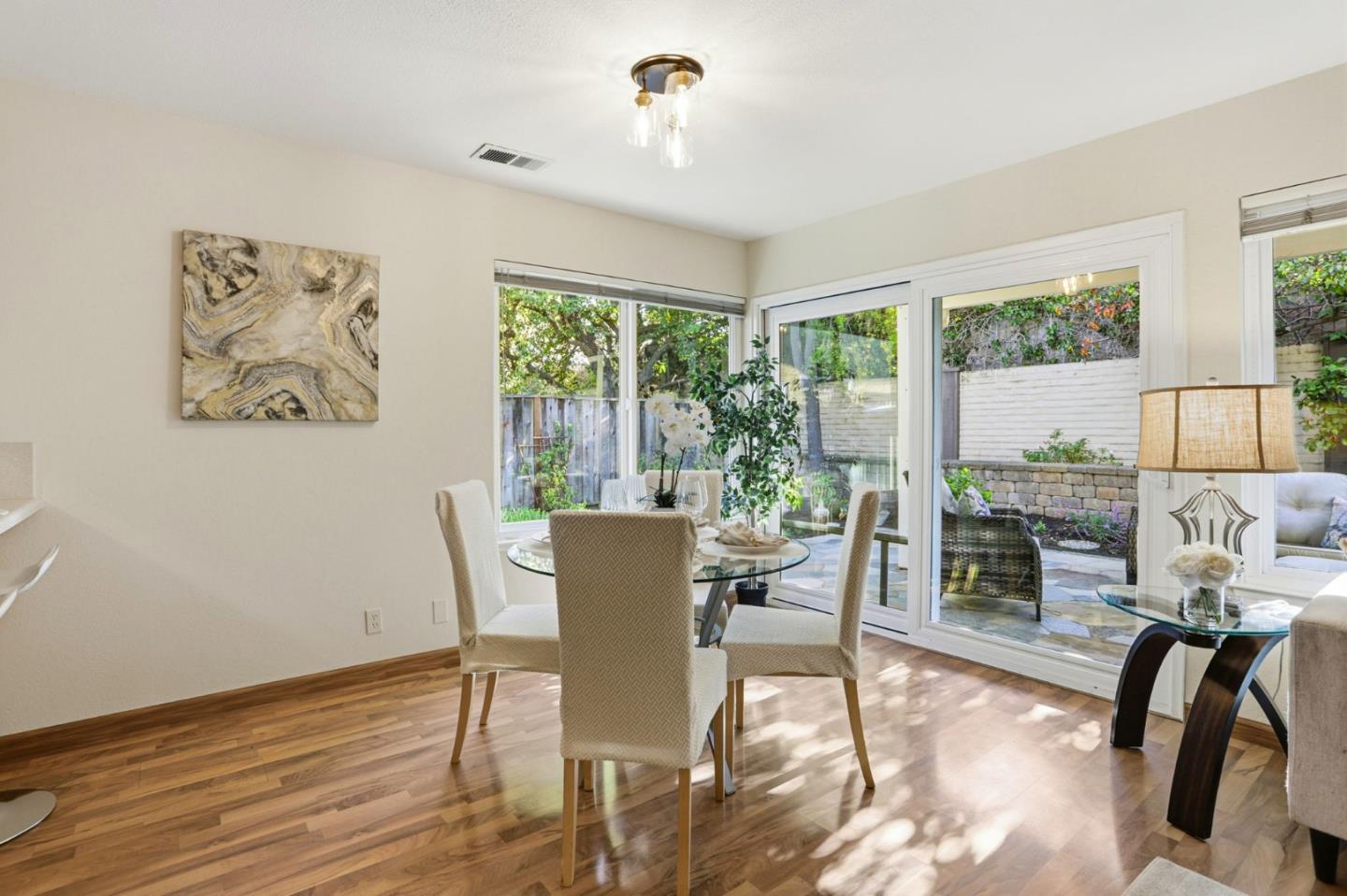 Detail Gallery Image 19 of 41 For 7612 Elderwood Ct, Cupertino,  CA 95014 - 4 Beds | 2 Baths