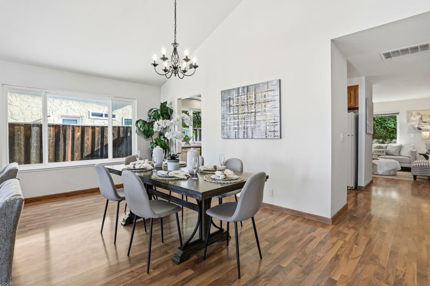 Detail Gallery Image 20 of 41 For 7612 Elderwood Ct, Cupertino,  CA 95014 - 4 Beds | 2 Baths