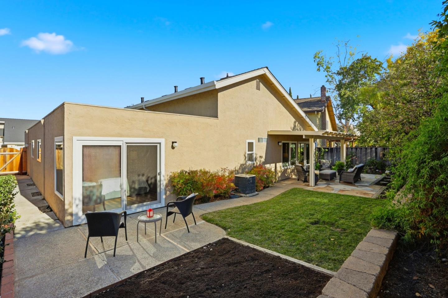 Detail Gallery Image 40 of 41 For 7612 Elderwood Ct, Cupertino,  CA 95014 - 4 Beds | 2 Baths