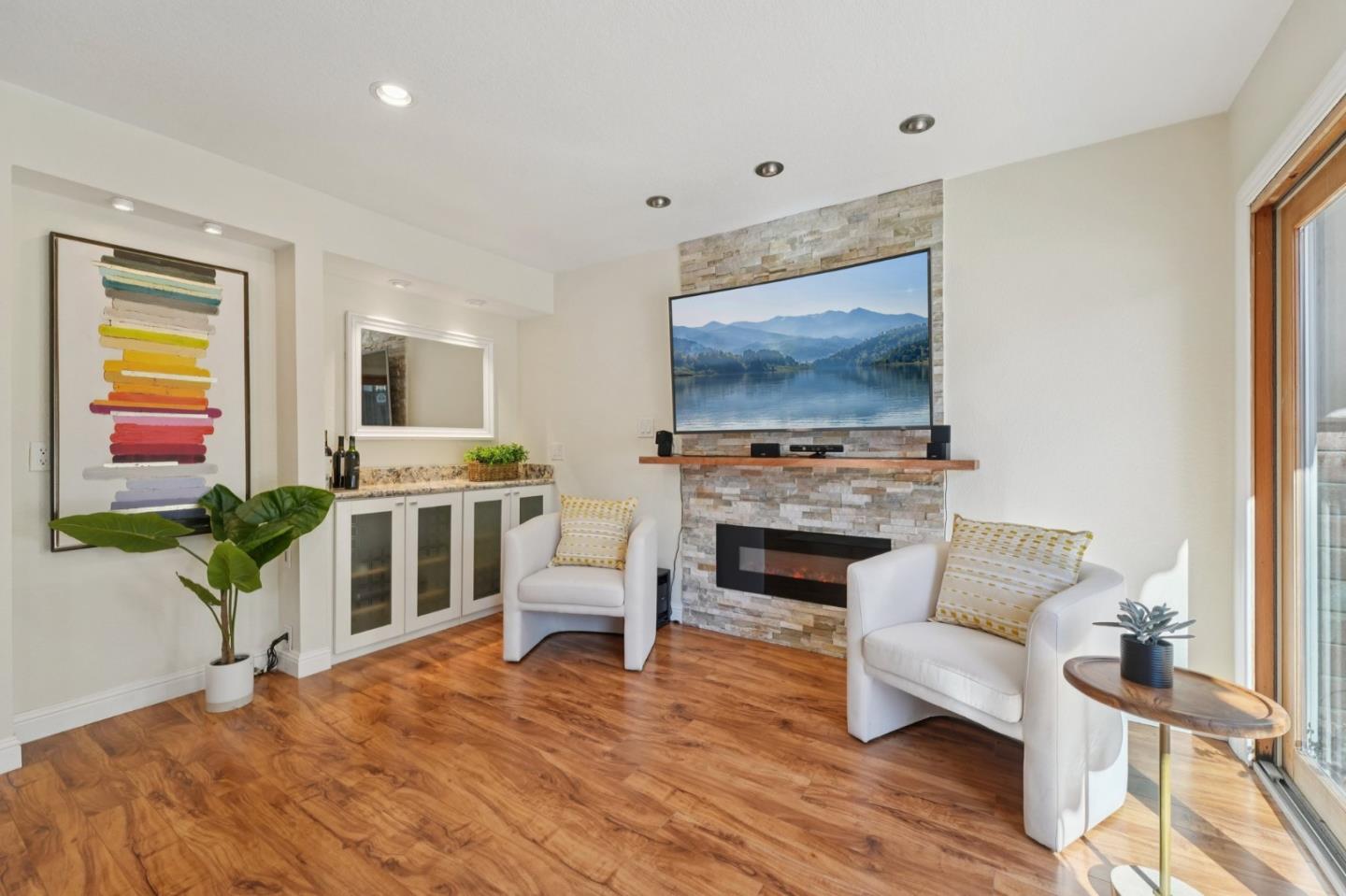 Detail Gallery Image 22 of 69 For 5330 Avenida Almendros, San Jose,  CA 95123 - 4 Beds | 3 Baths