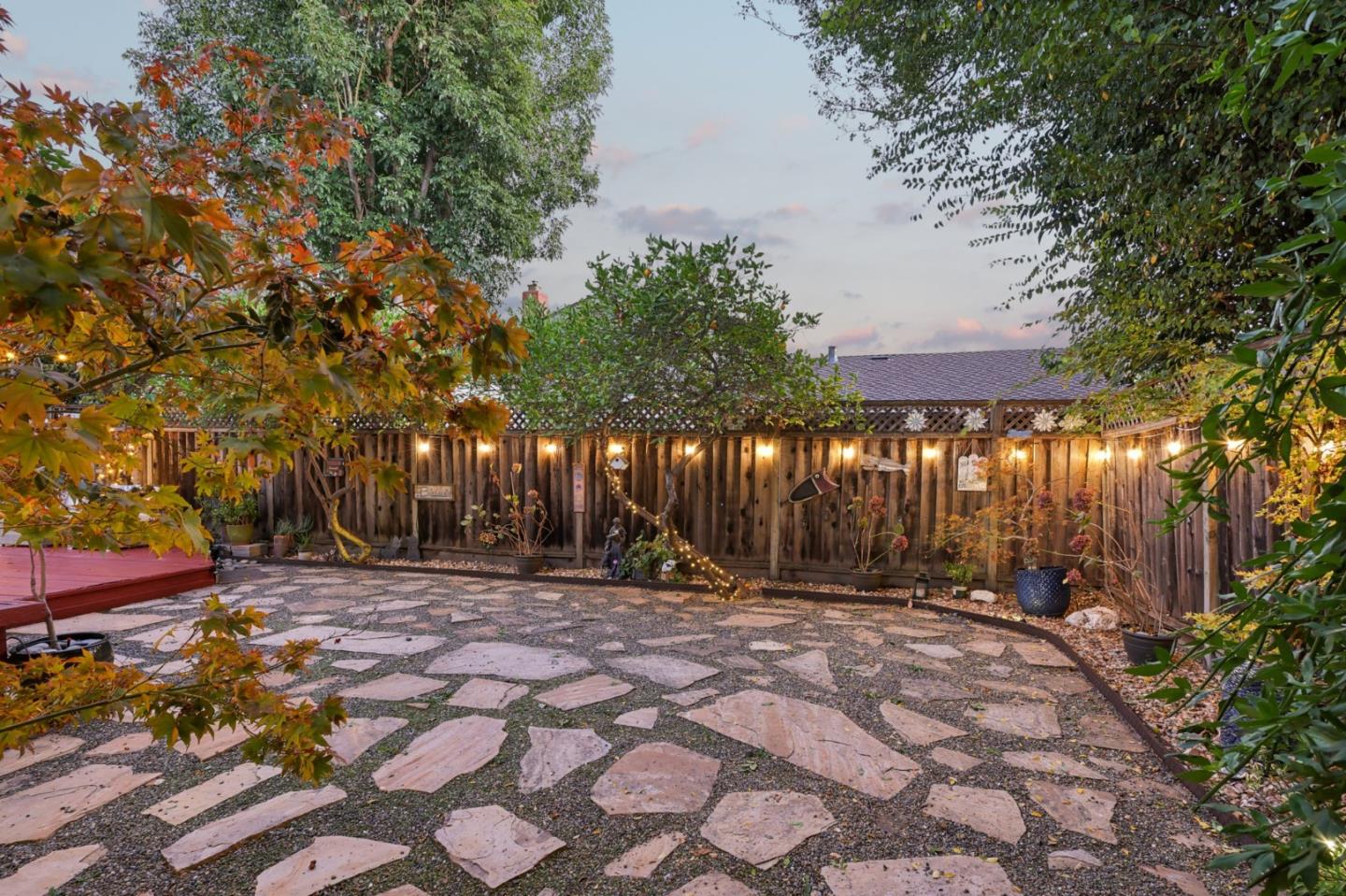 Detail Gallery Image 33 of 69 For 5330 Avenida Almendros, San Jose,  CA 95123 - 4 Beds | 3 Baths