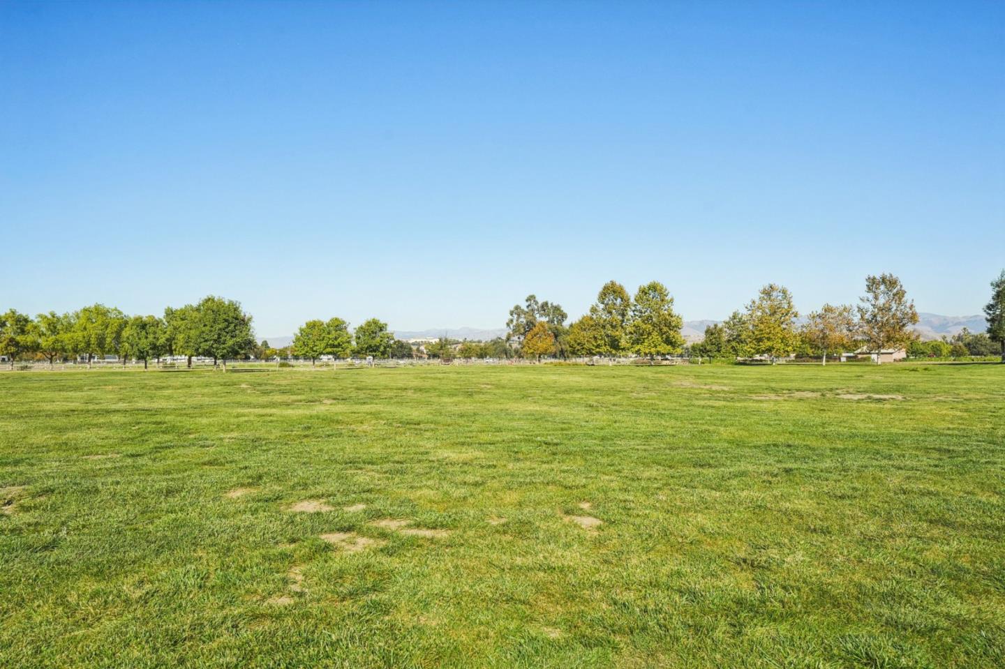 Detail Gallery Image 61 of 69 For 5330 Avenida Almendros, San Jose,  CA 95123 - 4 Beds | 3 Baths