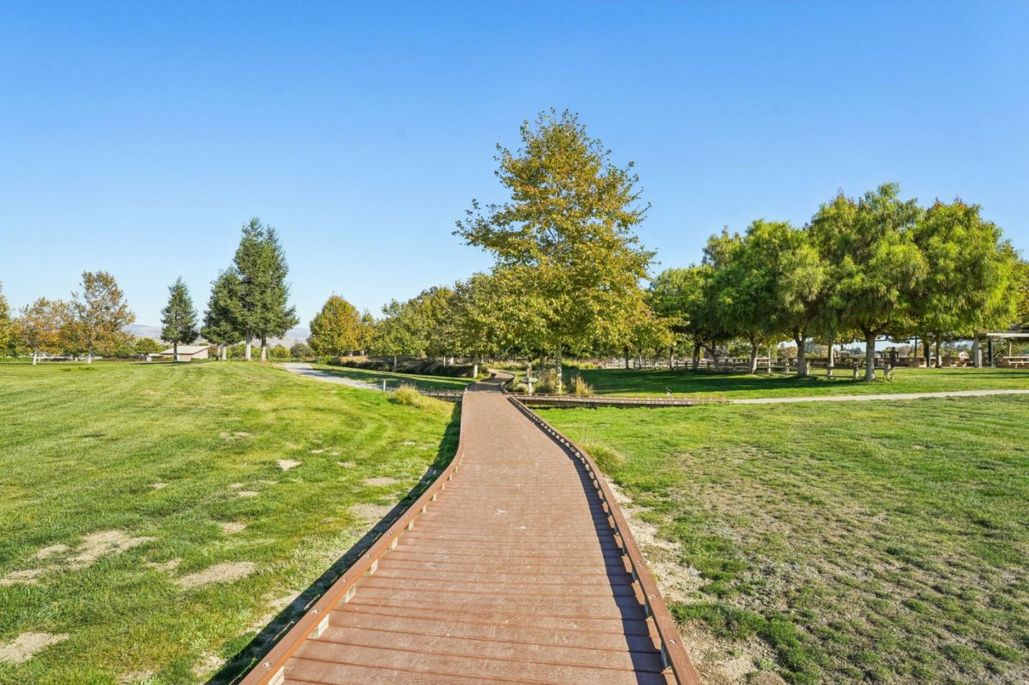 Detail Gallery Image 63 of 69 For 5330 Avenida Almendros, San Jose,  CA 95123 - 4 Beds | 3 Baths