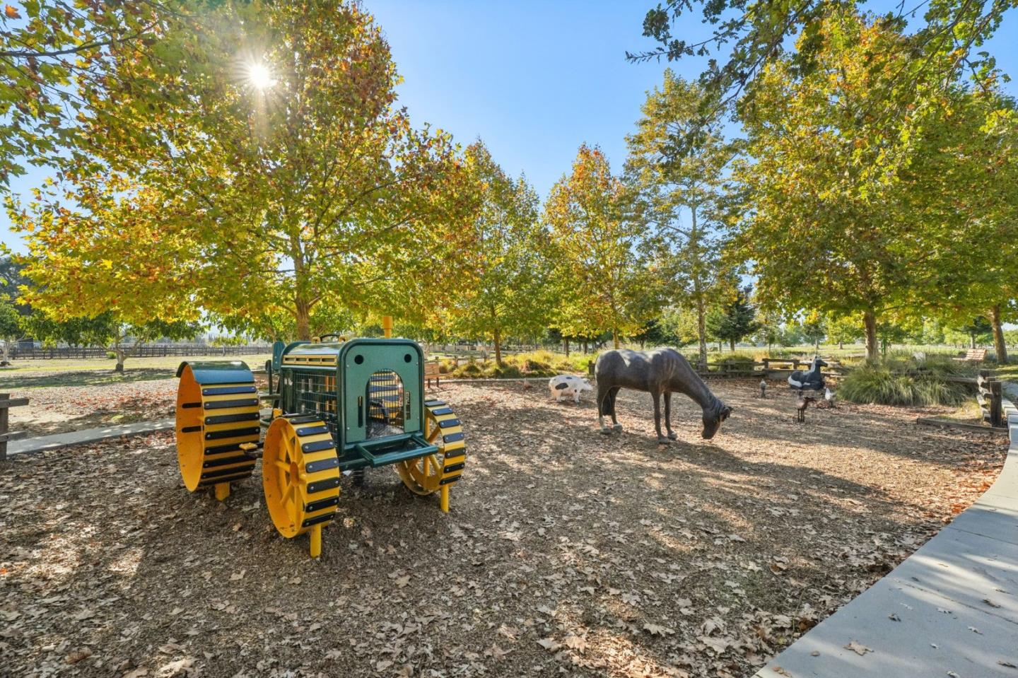 Detail Gallery Image 66 of 69 For 5330 Avenida Almendros, San Jose,  CA 95123 - 4 Beds | 3 Baths