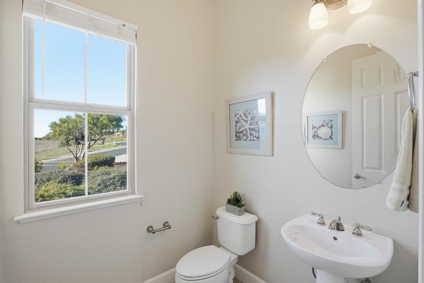 Detail Gallery Image 32 of 70 For 979 via Rodriguez, San Juan Bautista,  CA 95045 - 3 Beds | 2/1 Baths
