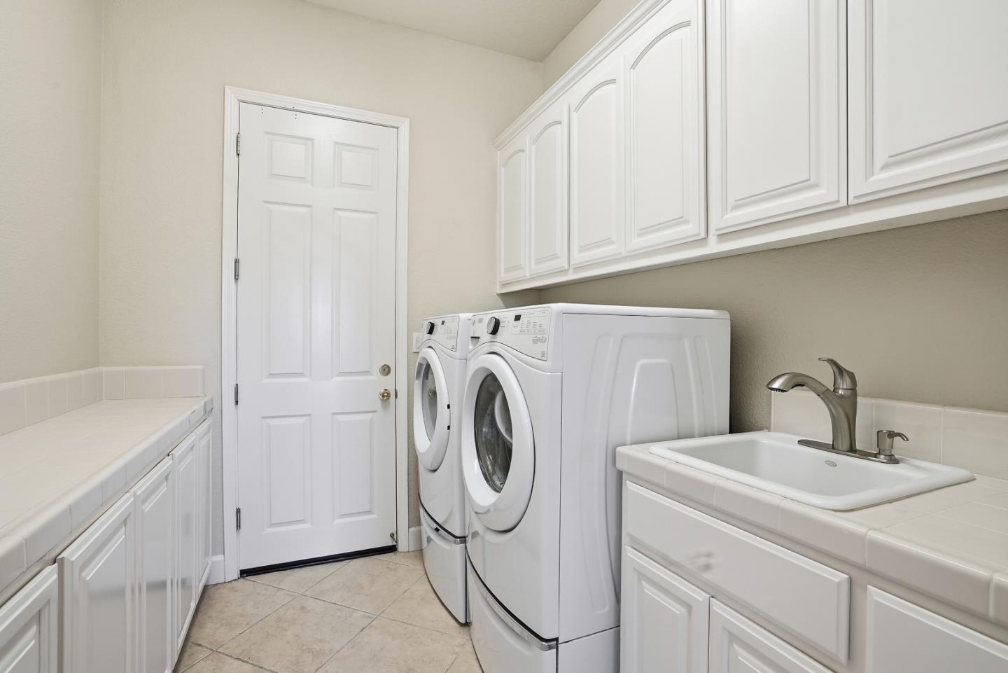 Detail Gallery Image 40 of 70 For 979 via Rodriguez, San Juan Bautista,  CA 95045 - 3 Beds | 2/1 Baths