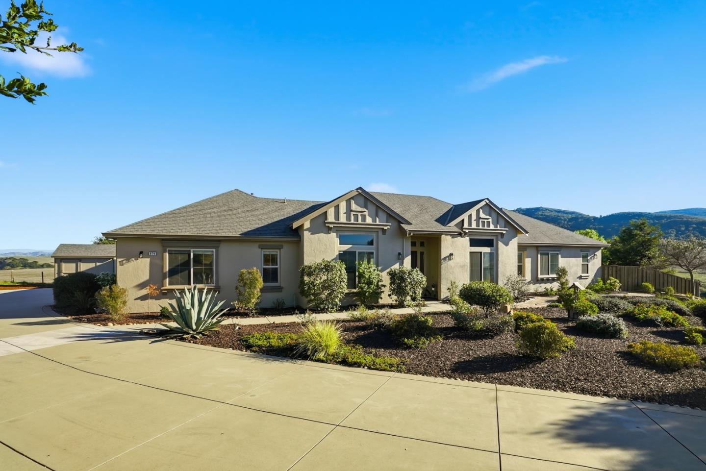 Detail Gallery Image 48 of 70 For 979 via Rodriguez, San Juan Bautista,  CA 95045 - 3 Beds | 2/1 Baths