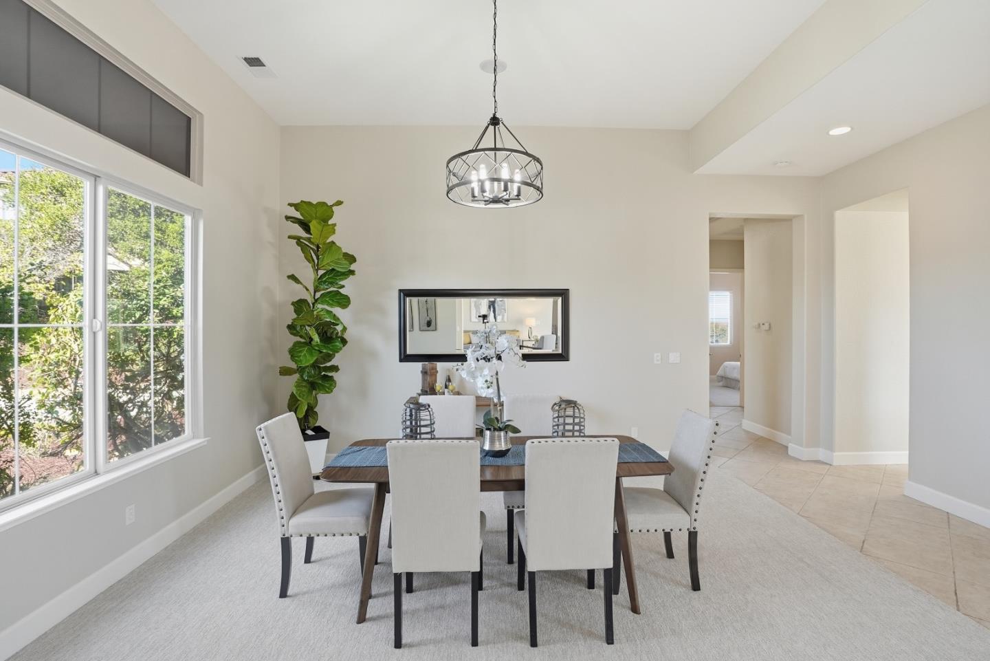 Detail Gallery Image 6 of 70 For 979 via Rodriguez, San Juan Bautista,  CA 95045 - 3 Beds | 2/1 Baths