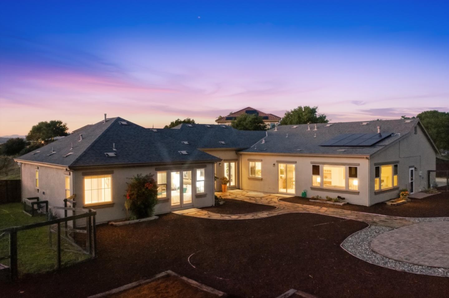 Detail Gallery Image 62 of 70 For 979 via Rodriguez, San Juan Bautista,  CA 95045 - 3 Beds | 2/1 Baths