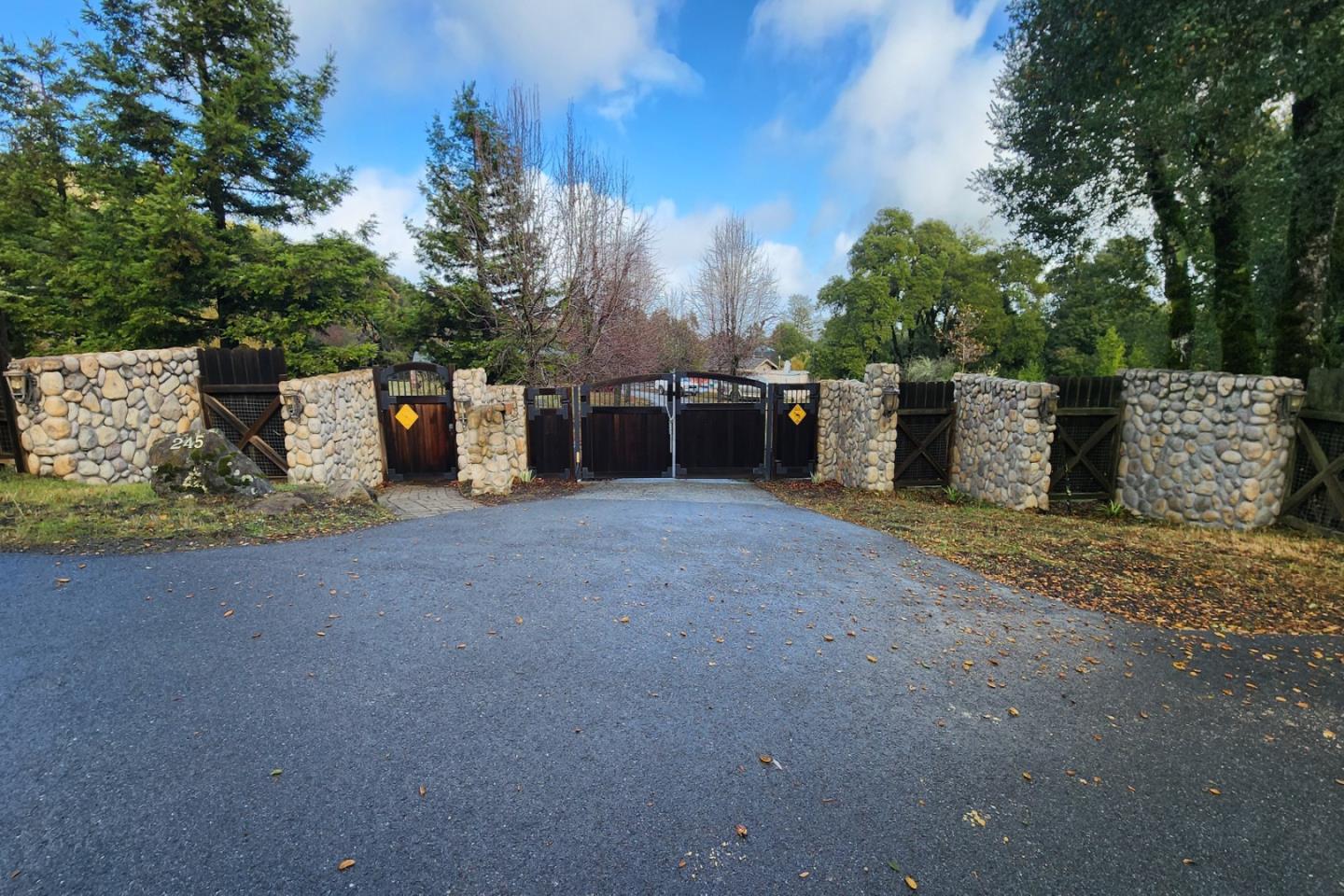 Detail Gallery Image 60 of 60 For 245 Heacox Rd, Woodside,  CA 94062 - 5 Beds | 5 Baths