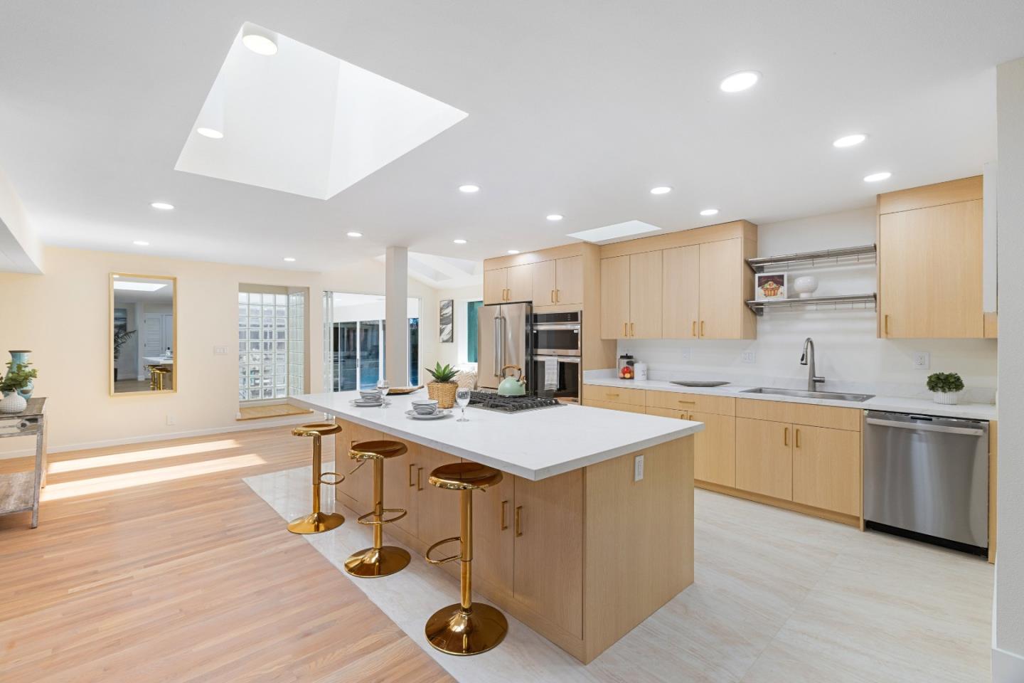 Detail Gallery Image 18 of 43 For 8120 Catalina Ct, Gilroy,  CA 95020 - 4 Beds | 2 Baths