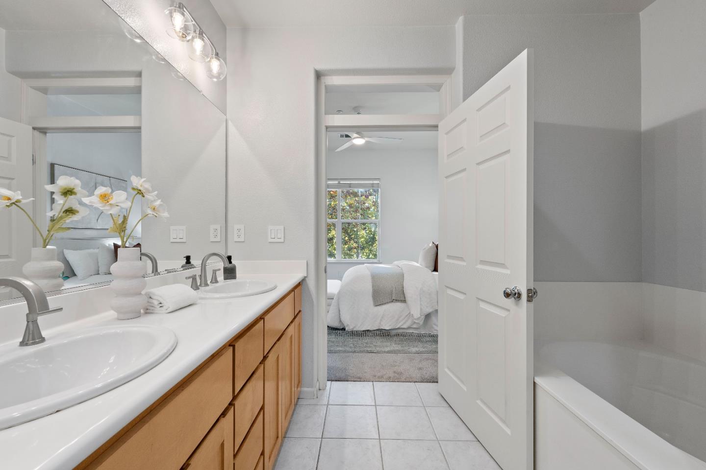 Detail Gallery Image 32 of 51 For 124 Sunol St, San Jose,  CA 95126 - 3 Beds | 3 Baths