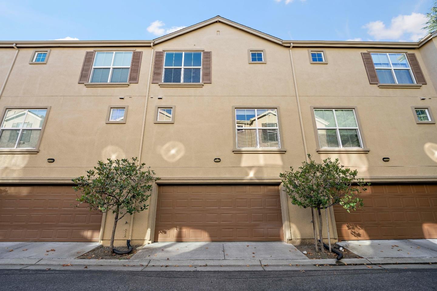 Detail Gallery Image 42 of 51 For 124 Sunol St, San Jose,  CA 95126 - 3 Beds | 3 Baths