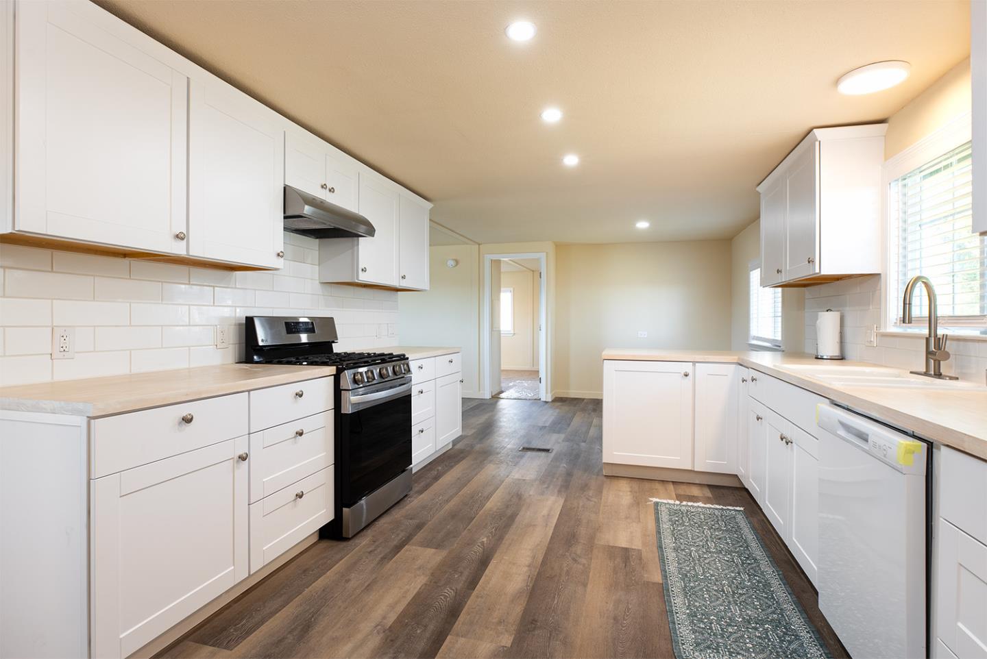 Detail Gallery Image 13 of 34 For 800 Dolan Rd #29,  Moss Landing,  CA 95039 - 3 Beds | 2 Baths