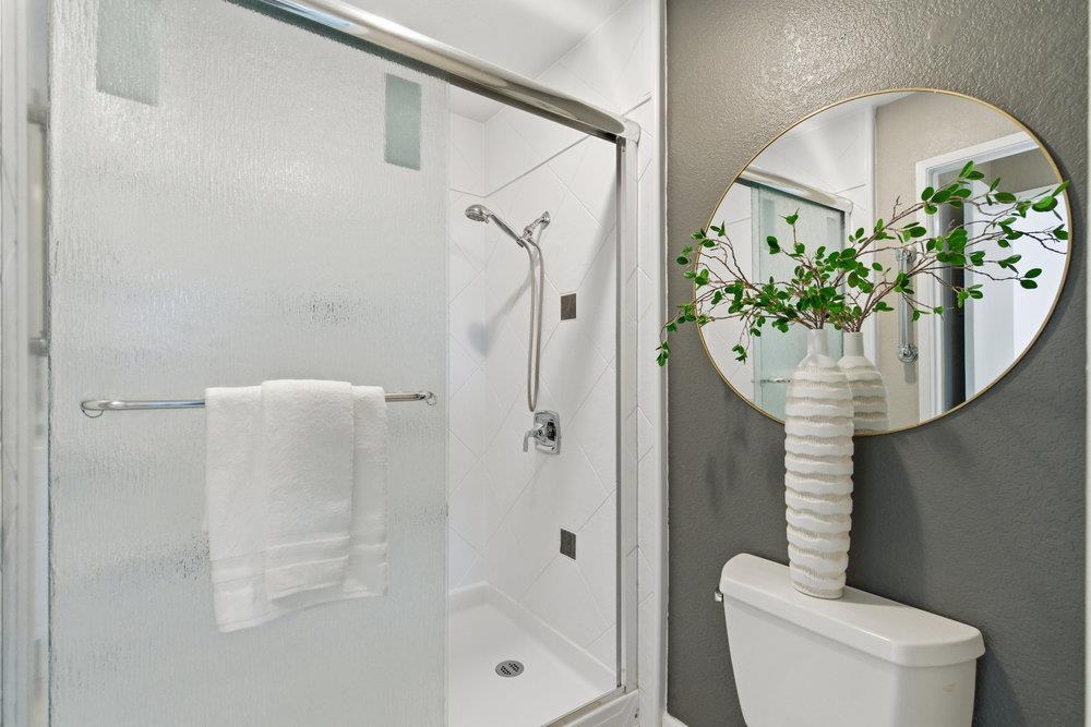 Detail Gallery Image 32 of 63 For 307 Chelsea Way, Redwood City,  CA 94061 - 1 Beds | 1 Baths