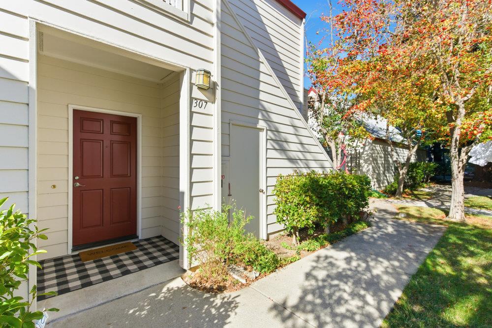 Detail Gallery Image 36 of 63 For 307 Chelsea Way, Redwood City,  CA 94061 - 1 Beds | 1 Baths