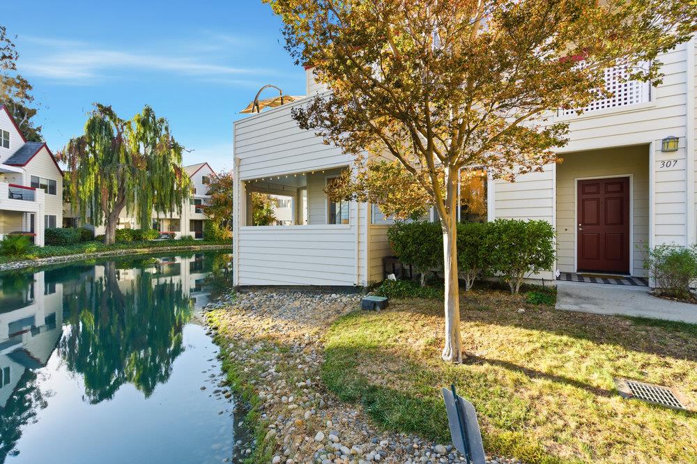 Detail Gallery Image 37 of 63 For 307 Chelsea Way, Redwood City,  CA 94061 - 1 Beds | 1 Baths