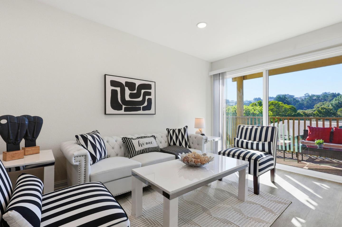 Detail Gallery Image 6 of 33 For 396 Imperial Way #208,  Daly City,  CA 94015 - 2 Beds | 1 Baths