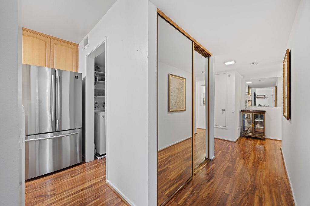 Detail Gallery Image 18 of 49 For 3350 La Mesa Dr #10,  San Carlos,  CA 94070 - 2 Beds | 2 Baths