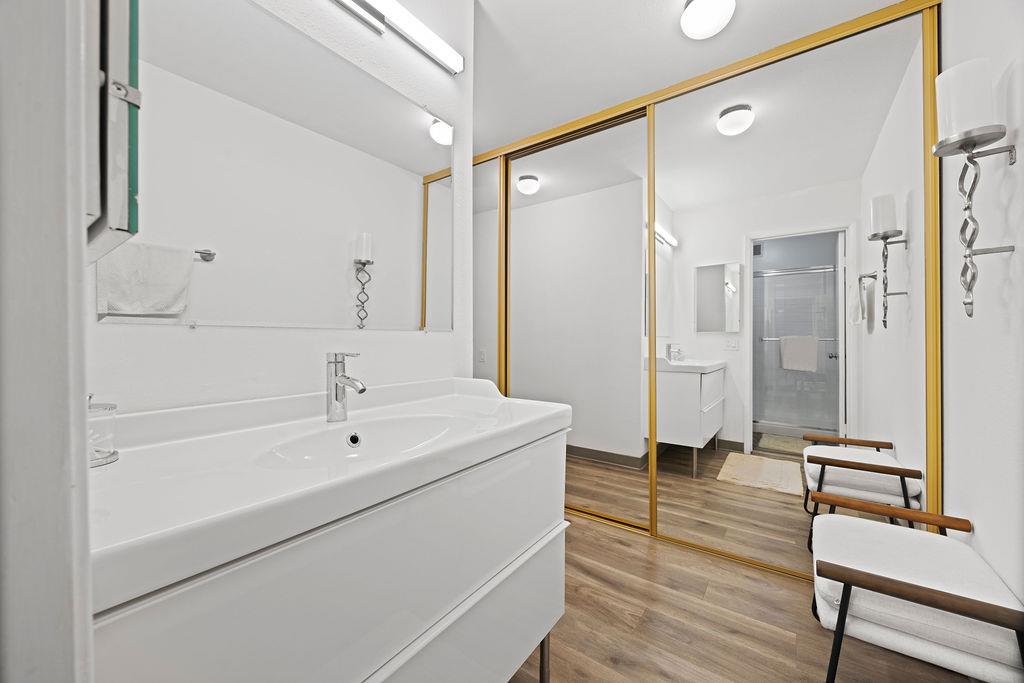 Detail Gallery Image 25 of 49 For 3350 La Mesa Dr #10,  San Carlos,  CA 94070 - 2 Beds | 2 Baths