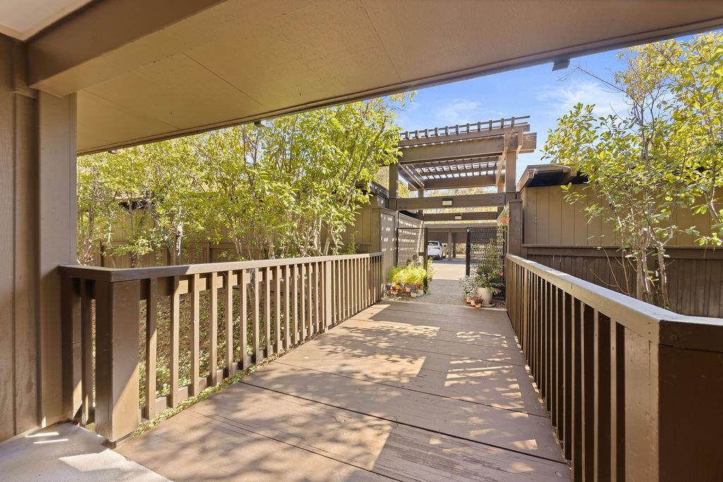 Detail Gallery Image 34 of 49 For 3350 La Mesa Dr #10,  San Carlos,  CA 94070 - 2 Beds | 2 Baths