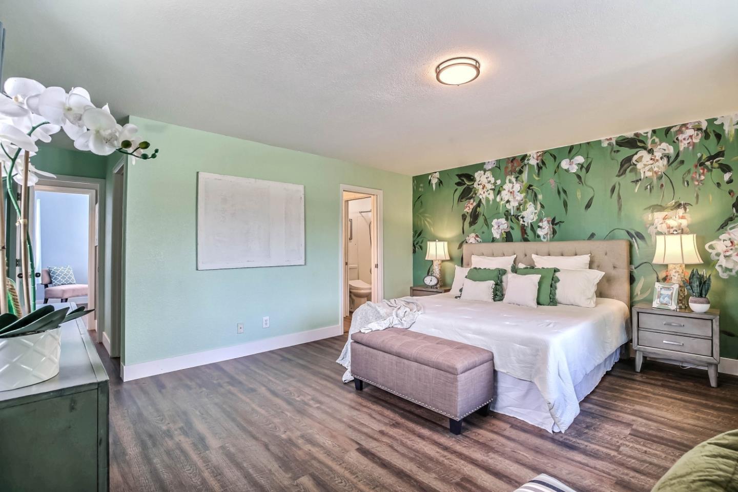 Detail Gallery Image 7 of 19 For 2396 Summer St, San Jose,  CA 95116 - 4 Beds | 3 Baths