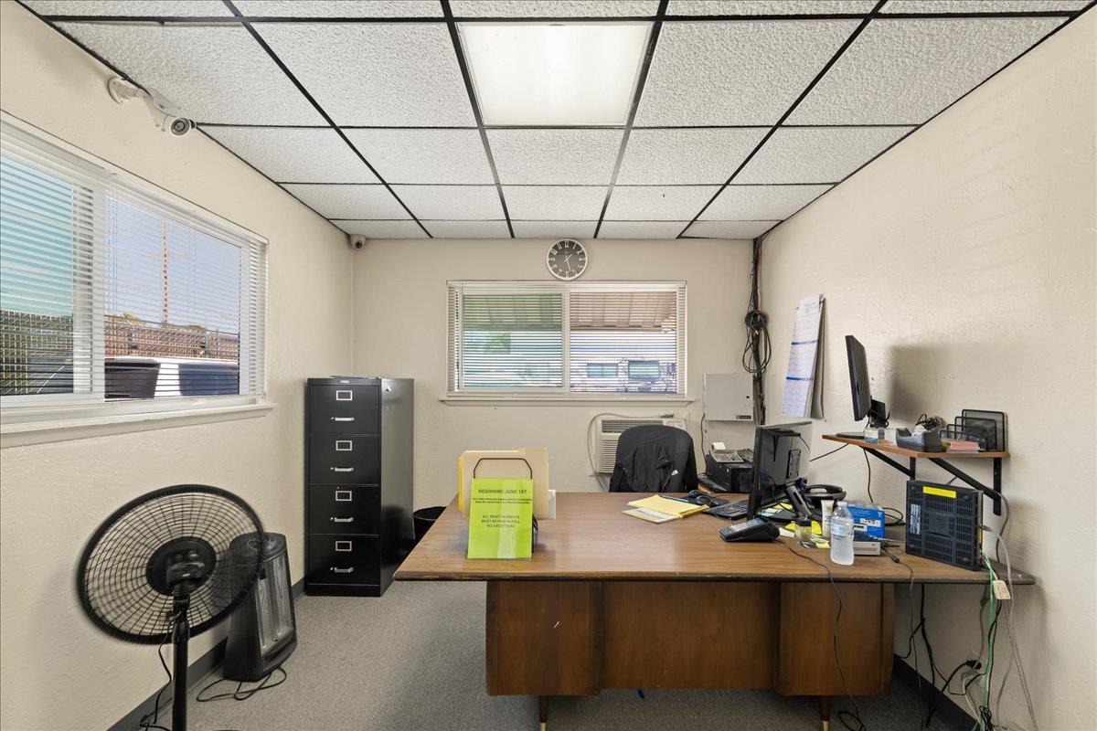 Detail Gallery Image 15 of 26 For 29605 Pacific St, Hayward,  CA 94544 - – Beds | – Baths