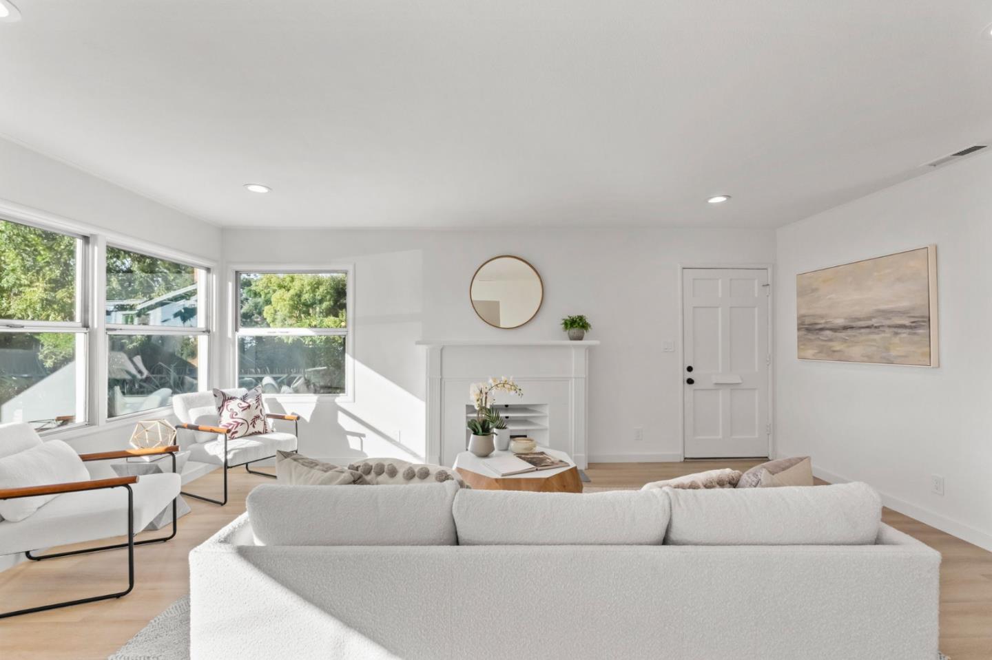 Detail Gallery Image 11 of 61 For 1064 15th Ave, Redwood City,  CA 94063 - – Beds | – Baths