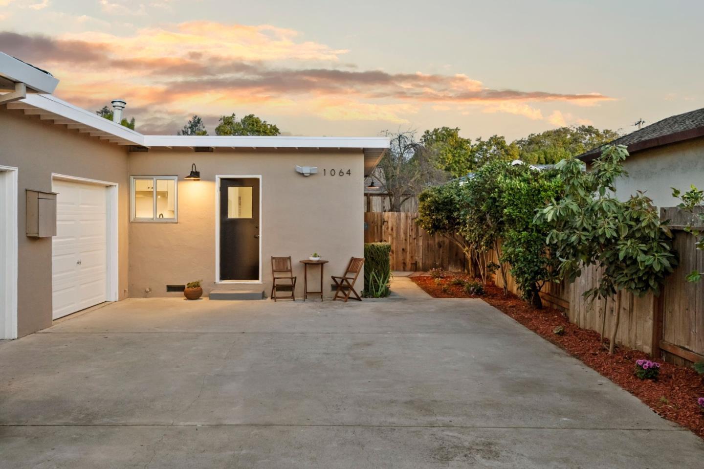 Detail Gallery Image 33 of 61 For 1064 15th Ave, Redwood City,  CA 94063 - – Beds | – Baths