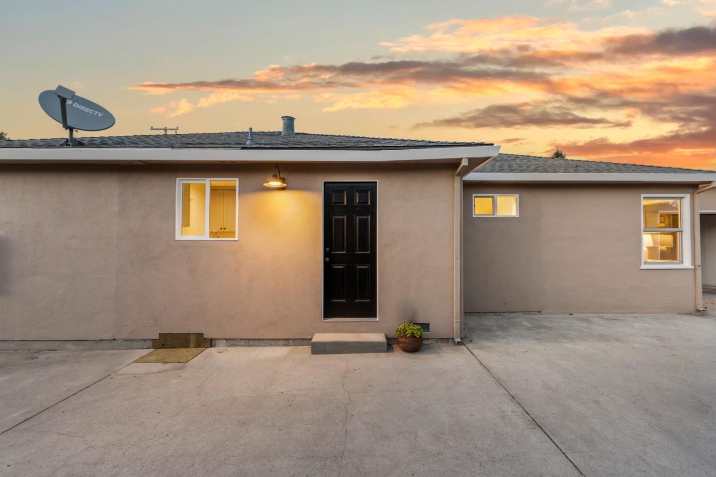 Detail Gallery Image 6 of 61 For 1064 15th Ave, Redwood City,  CA 94063 - – Beds | – Baths