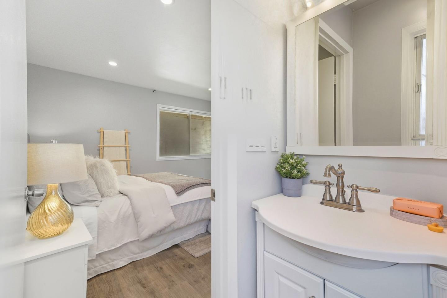 Detail Gallery Image 13 of 20 For 2351 Paloma Ct #8,  Pinole,  CA 94564 - 2 Beds | 1/1 Baths