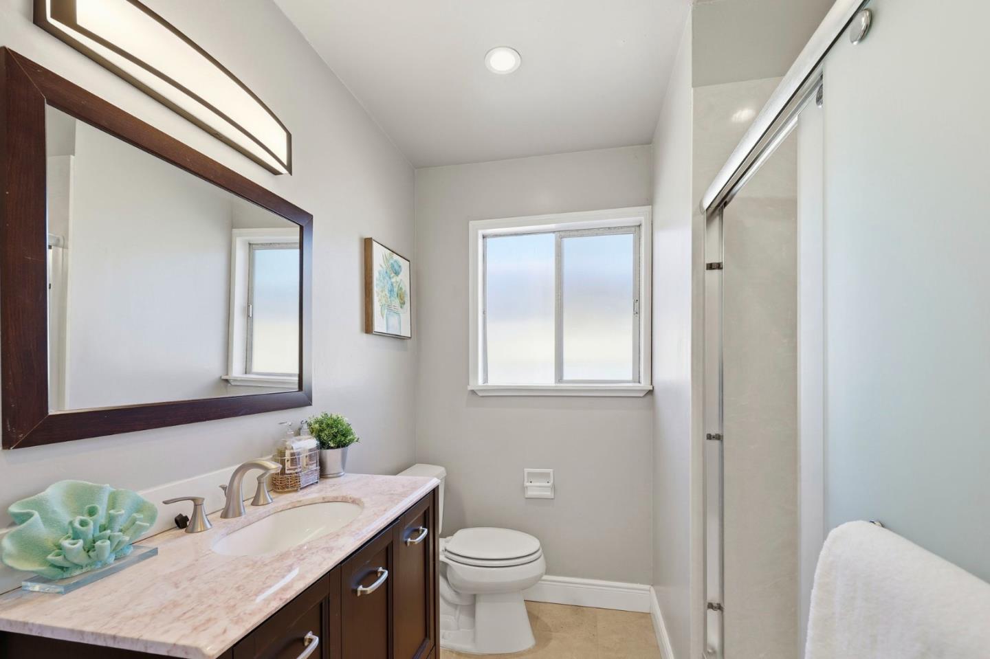 Detail Gallery Image 15 of 20 For 2351 Paloma Ct #8,  Pinole,  CA 94564 - 2 Beds | 1/1 Baths
