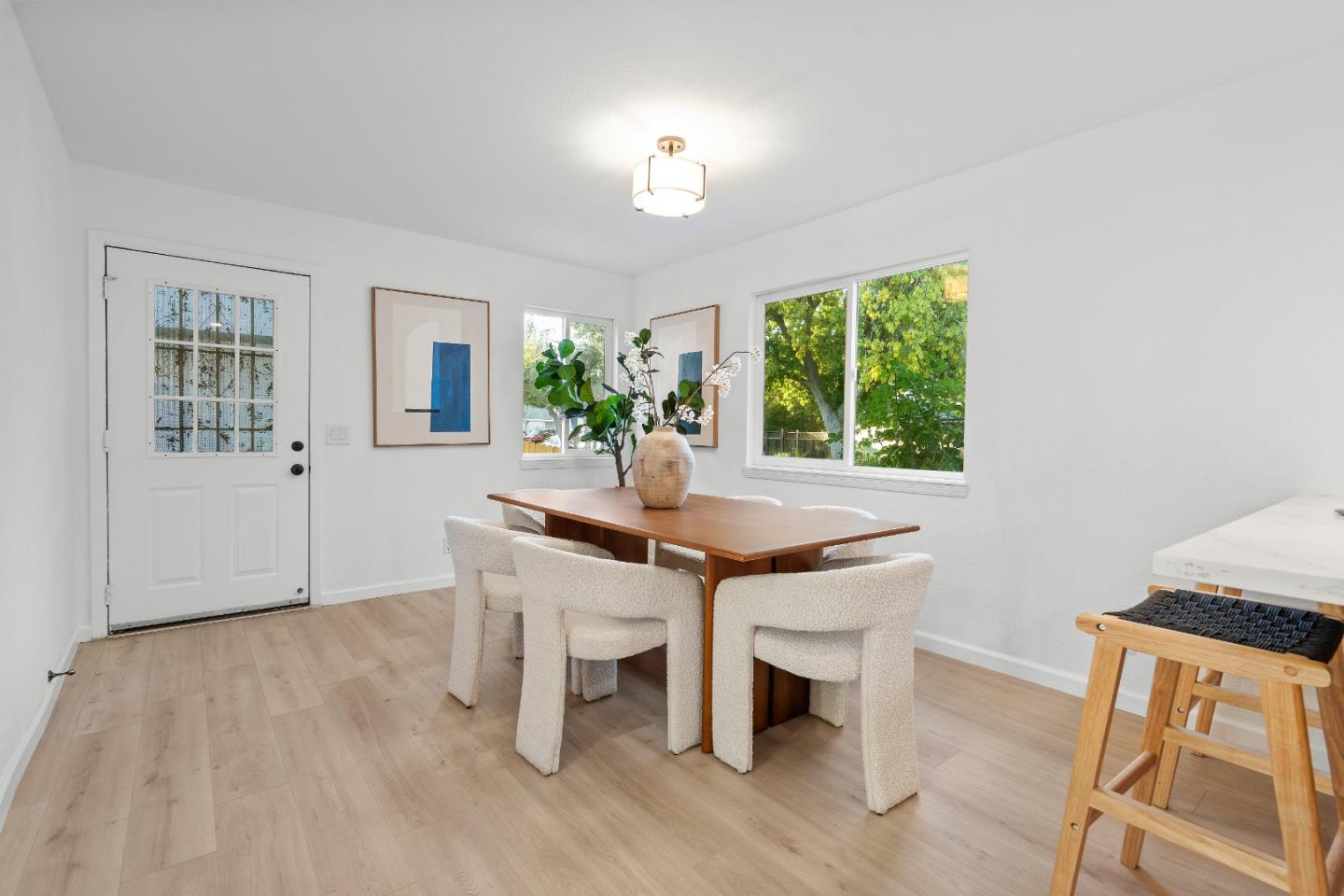 Detail Gallery Image 19 of 73 For 824 14th Ave, Menlo Park,  CA 94025 - 4 Beds | 3 Baths