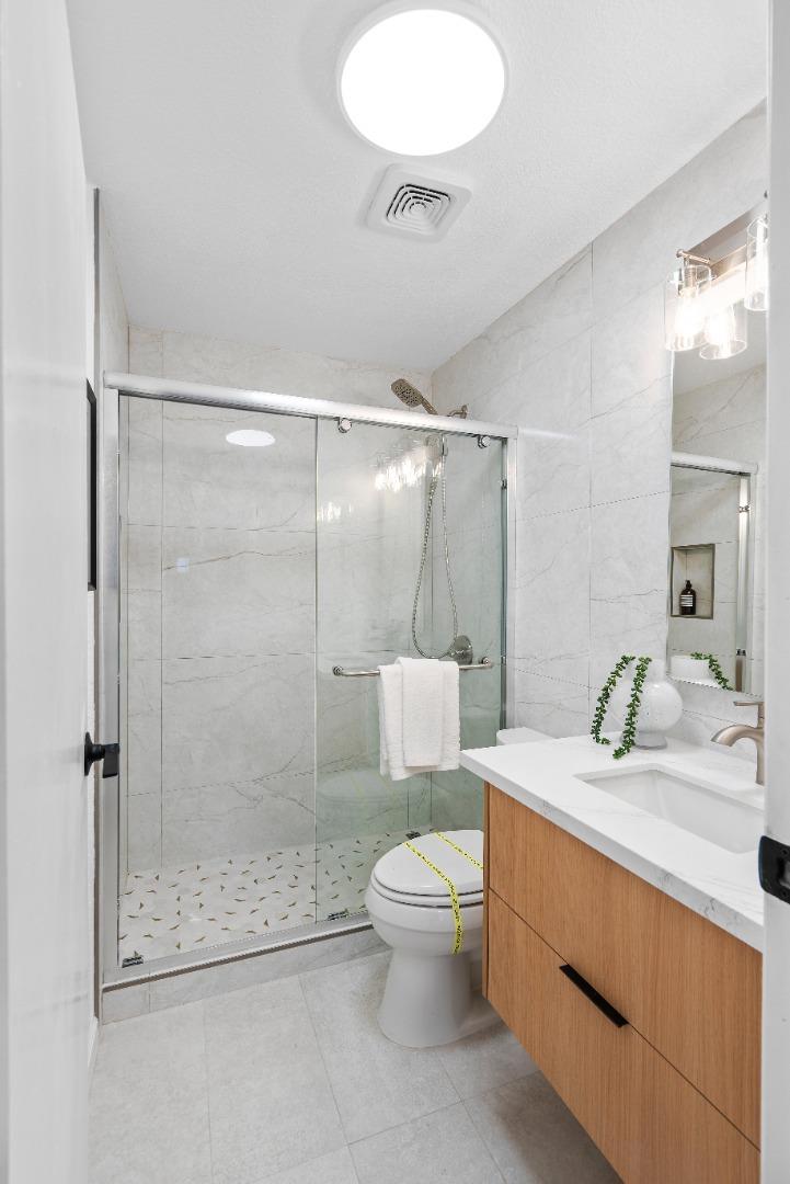 Detail Gallery Image 32 of 73 For 824 14th Ave, Menlo Park,  CA 94025 - 4 Beds | 3 Baths