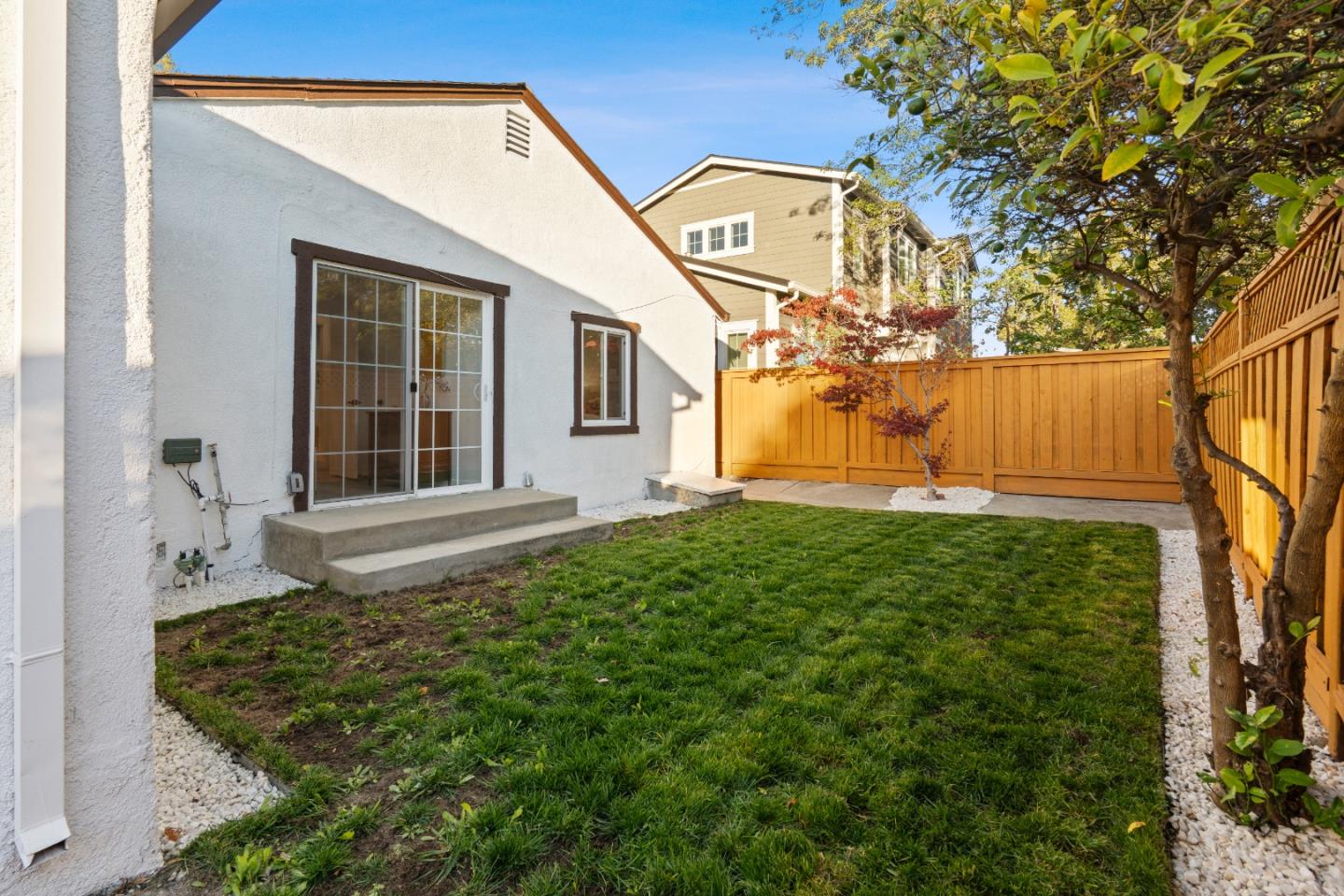 Detail Gallery Image 36 of 73 For 824 14th Ave, Menlo Park,  CA 94025 - 4 Beds | 3 Baths