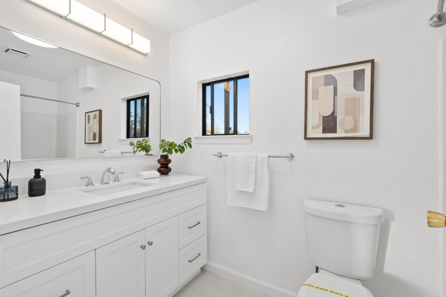 Detail Gallery Image 52 of 73 For 824 14th Ave, Menlo Park,  CA 94025 - 4 Beds | 3 Baths