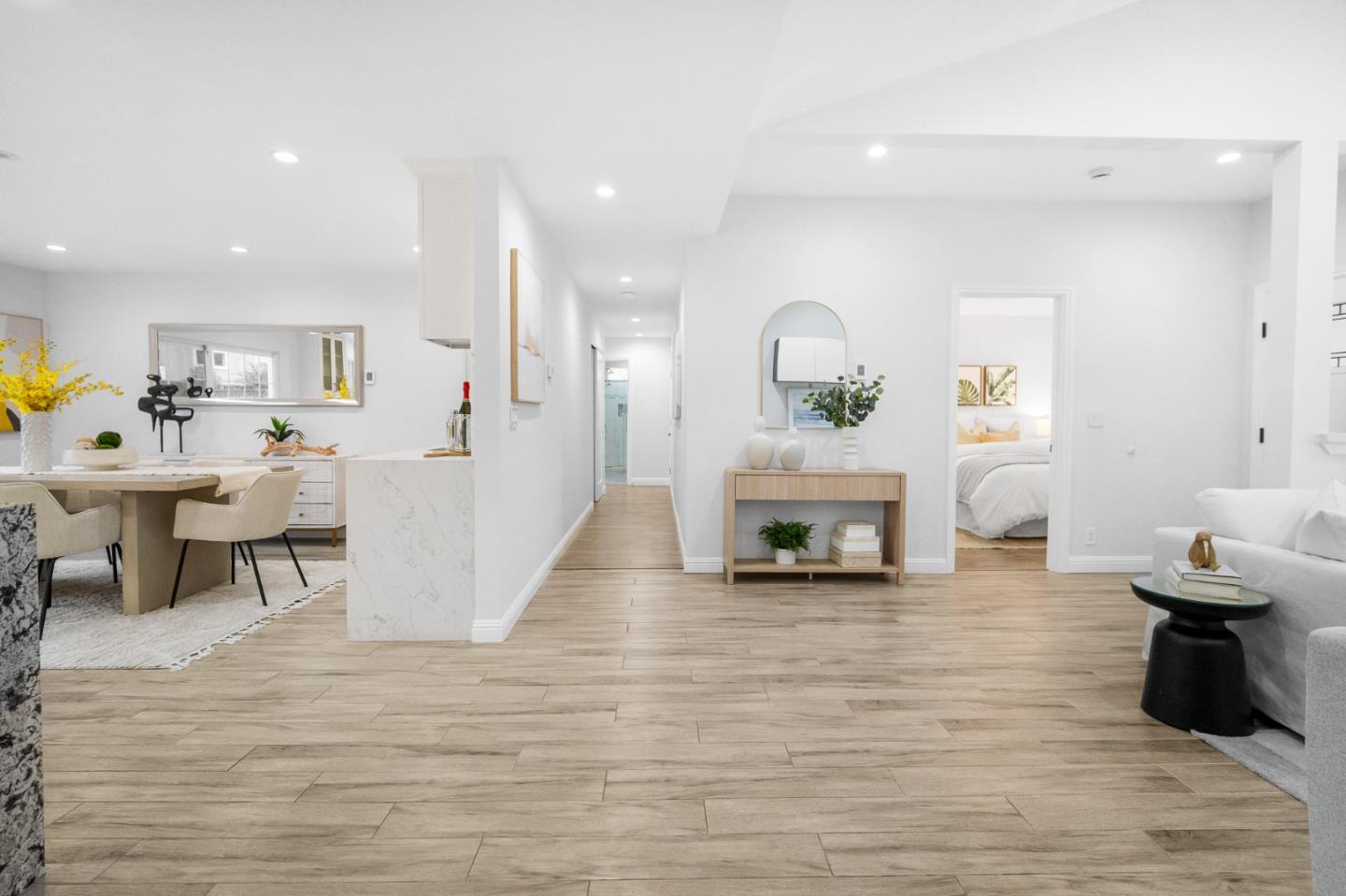 Detail Gallery Image 12 of 34 For 184 Sun Blossom Dr, San Jose,  CA 95123 - 4 Beds | 3 Baths