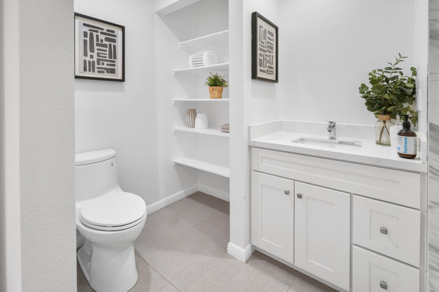 Detail Gallery Image 18 of 34 For 184 Sun Blossom Dr, San Jose,  CA 95123 - 4 Beds | 3 Baths