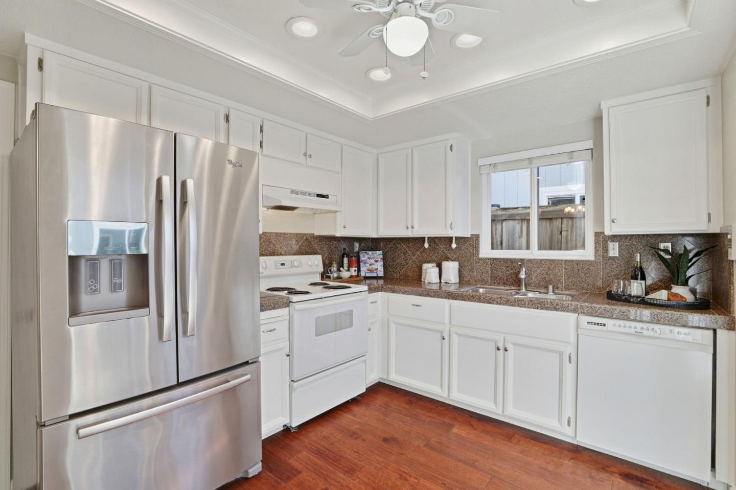 Detail Gallery Image 9 of 44 For 5697 Chesbro Ave, San Jose,  CA 95123 - 3 Beds | 2 Baths