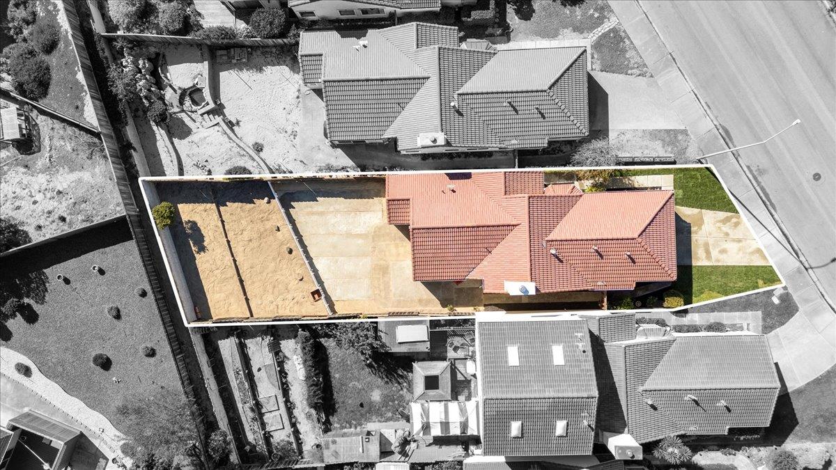 Detail Gallery Image 16 of 31 For 159 Dolphin Cir, Marina,  CA 93933 - 3 Beds | 2 Baths