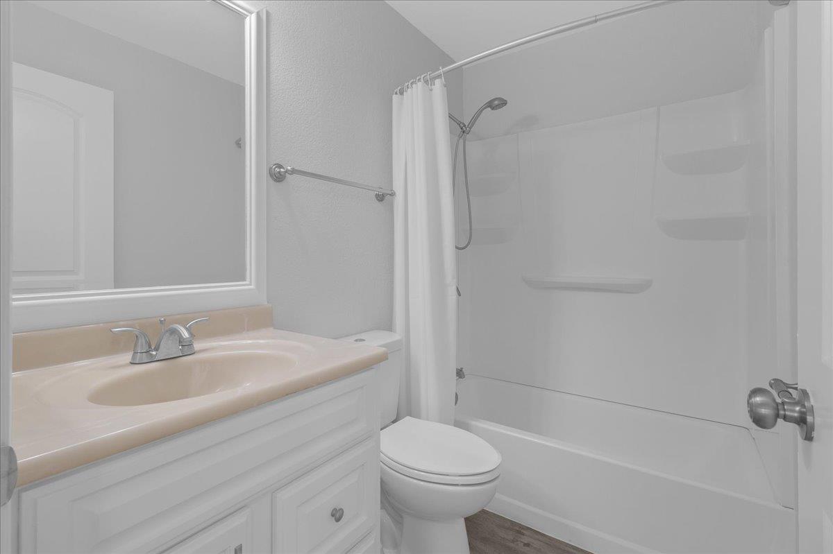 Detail Gallery Image 28 of 31 For 159 Dolphin Cir, Marina,  CA 93933 - 3 Beds | 2 Baths