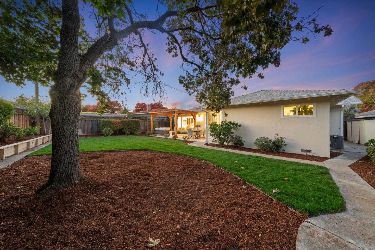 Detail Gallery Image 36 of 44 For 1668 Nora Way, San Jose,  CA 95124 - 4 Beds | 2 Baths